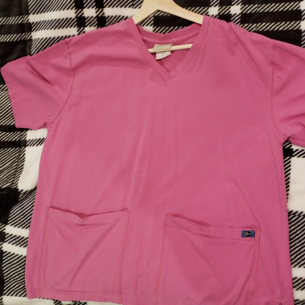 Scrub top